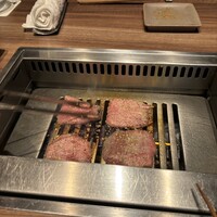 焼肉うしごろ 新宿三丁目店 - 