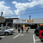 水車生そば - 「駐車場」たくさん！
