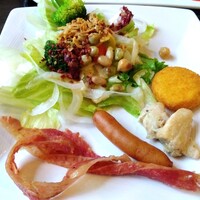 リュクス ダイニング ハプナ - カリカリベーコンが美味しい