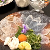 泳ぎとらふぐ活蟹料理 あじ平 曽根崎 - 