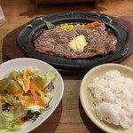 ステーキハウスB＆M - 