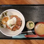 和の台所 鉄心堂 - ローストビーフ丼