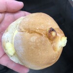 丸十ベーカリー - クリームパン