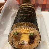 鮨 銀座 おのでら - いろんな意味で…ずっしり重たい超極太の銀座おのでら特製太巻き！(ﾟoﾟ;;