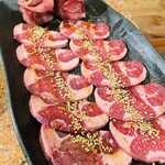 炭火焼肉 矢つぐ - 