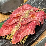 炭火焼肉 矢つぐ - 