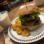 ヴィレッジヴァンガードダイナー 豊洲フォレシア - 