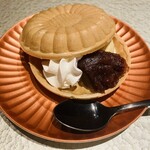 京橋 天冨良と鮨 いしい - もなかアイス