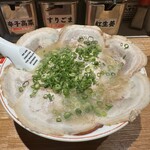 博多ラーメン でぶちゃん - 