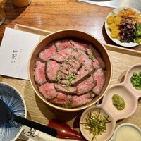しゃぶしゃぶ 山笑ふ 表参道店 - 黒毛和牛ひつまぶし（税込2,750円）