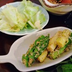 ノガケ - アスパラのごま和えと春キャベツの味噌ナムル