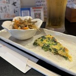 おかか。 - おかか。セット(ニラの玉子焼き、きんぴらごぼう)