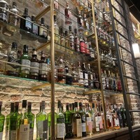 TOKYO Whisky Library - 