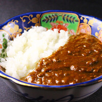 3位：田村牛無水カレー