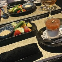 HIKARI - 