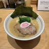 銀座 嚆矢 - 豚骨醤油ラーメン　細麺　¥1,300