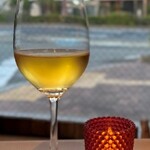 ゴーゴー キッチン - グラスワイン白