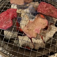 炭火焼肉 肉の匠 ひうち - 