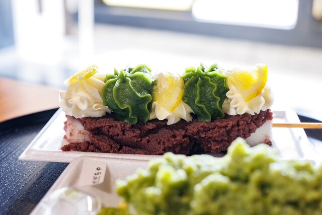 Yokocho Tofu Ten Mogami Gawa Senbon Dango - Oishida/Japanese