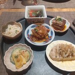 fu-fu shisen - 前菜6種盛