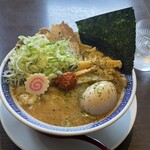 からみそラーメン ふくろう - 贅沢のせ　からみそラーメン1300円