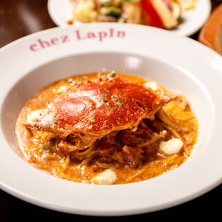 当店名物◆渡り蟹とモッツァレラチーズのトマトクリームソース