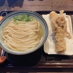 香川 一福 - かけ中盛　ちくわ天　ゲソ天