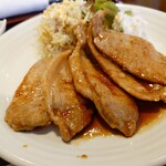 憩い家 彩羽 - 生姜焼き