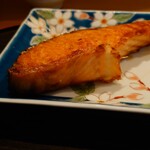 お料理ひろせ - 立派な"鮭"をいただくことができます。