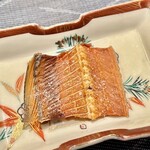 鮨がみ - 2024.5.  太刀魚の骨せんべい