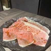 近江うし焼肉 にくTATSU 日本橋室町店 - 