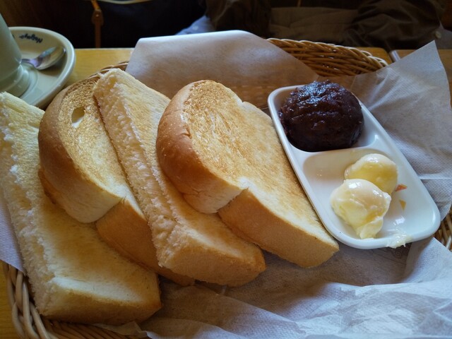 Komeda Coffee Ten Minami Settsu Eki Minami Ten photo 3