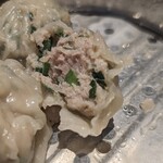 NORAN 恵比寿ガーデンプレイス - 明洞餃子　断面