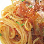 オステリア アックアインボッカ - パスタランチ1480円：和牛ひきにくとキャベツのトマトソース