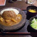 えこひいき - 日替りランチ バンバーグカレー 600円