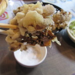 手打そば　いしやま - 熱々の舞茸天は､塩で･･