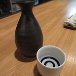 八甲田 - 日本酒 二合 燗酒 770円　(2024.4)