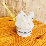 CAMPO SOLARE 東武百貨店 船橋店 - 白いチョコミントと桃