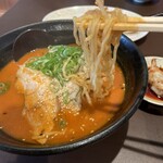 かじ村 - ちぢれの細麺
