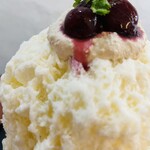 こひる庵 - タルトクリームちょっとだ、と思うなかれ！お決まりの底にもしっかりありますよ♡