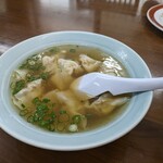 四興楼 - ワンタンスープ