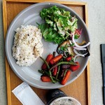 OVAL CAFE - 