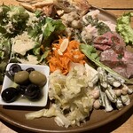 ワイン食堂 野菜とグリル - 前菜9種盛り合わせ