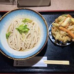 絵空事 - うどんとかき揚げは別皿で来ます。