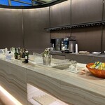 Asiana Business Class Lounge - 