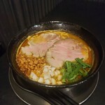 麺ジャラスK - カレー鶏白湯ラーメン