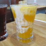 レストラン サダフ - マンゴーミルク