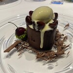レストランMINAMI - デザート　ダークチェリー・チョコレート・ピスタチオ
