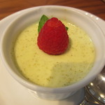 トリーツアンドカンパニー - ピスタチオプリン