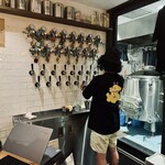 Y.Y.G. Brewery & Beer Kitchen - 